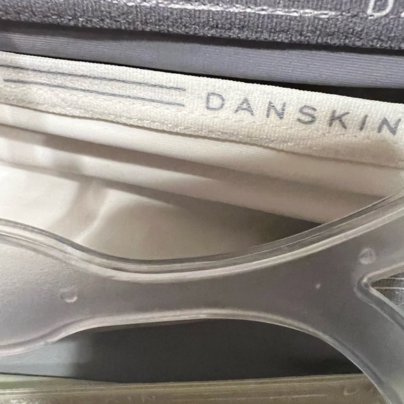 Danskin-NWT-5 Pack No Show Panties - Picture 9 of 11